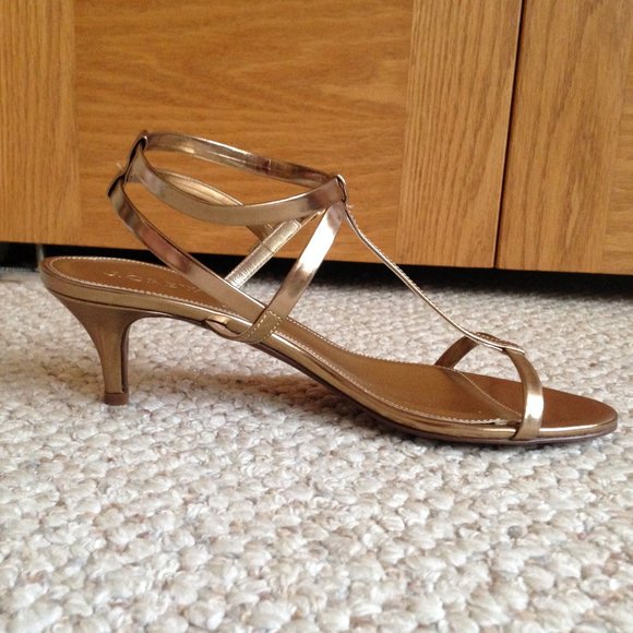 J. CREW - Greta Metallic T-Strap Sandal - NEW in Box - Picture 3 of 8